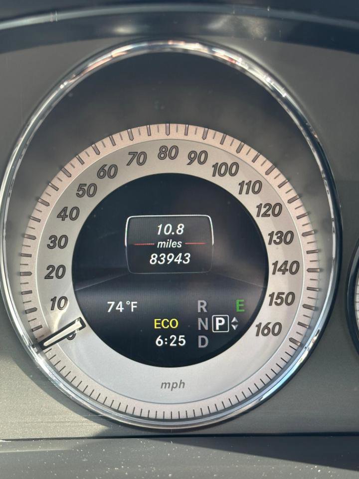 Used 2014 Mercedes-Benz GLK 350 4MATIC image 36