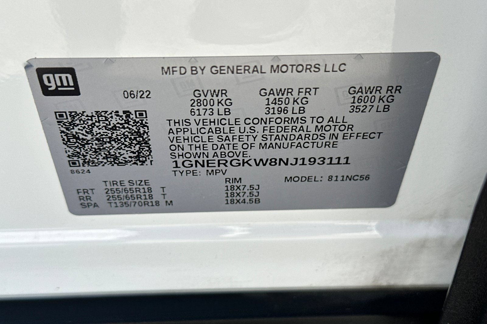 Used 2022 Chevrolet Traverse LT w/ LPO, Blackout Package FWD image 30