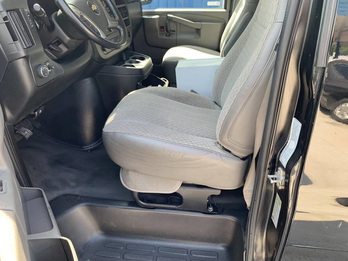 Used 2019 Chevrolet Express 2500 w/ Driver Convenience Package image 12