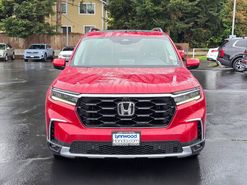 Certified 2025 Honda Pilot Elite image 11