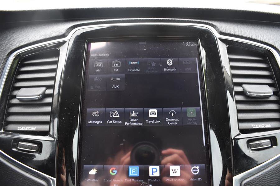 Used 2016 Volvo XC90 T6 Momentum w/ Momentum Plus Package image 17