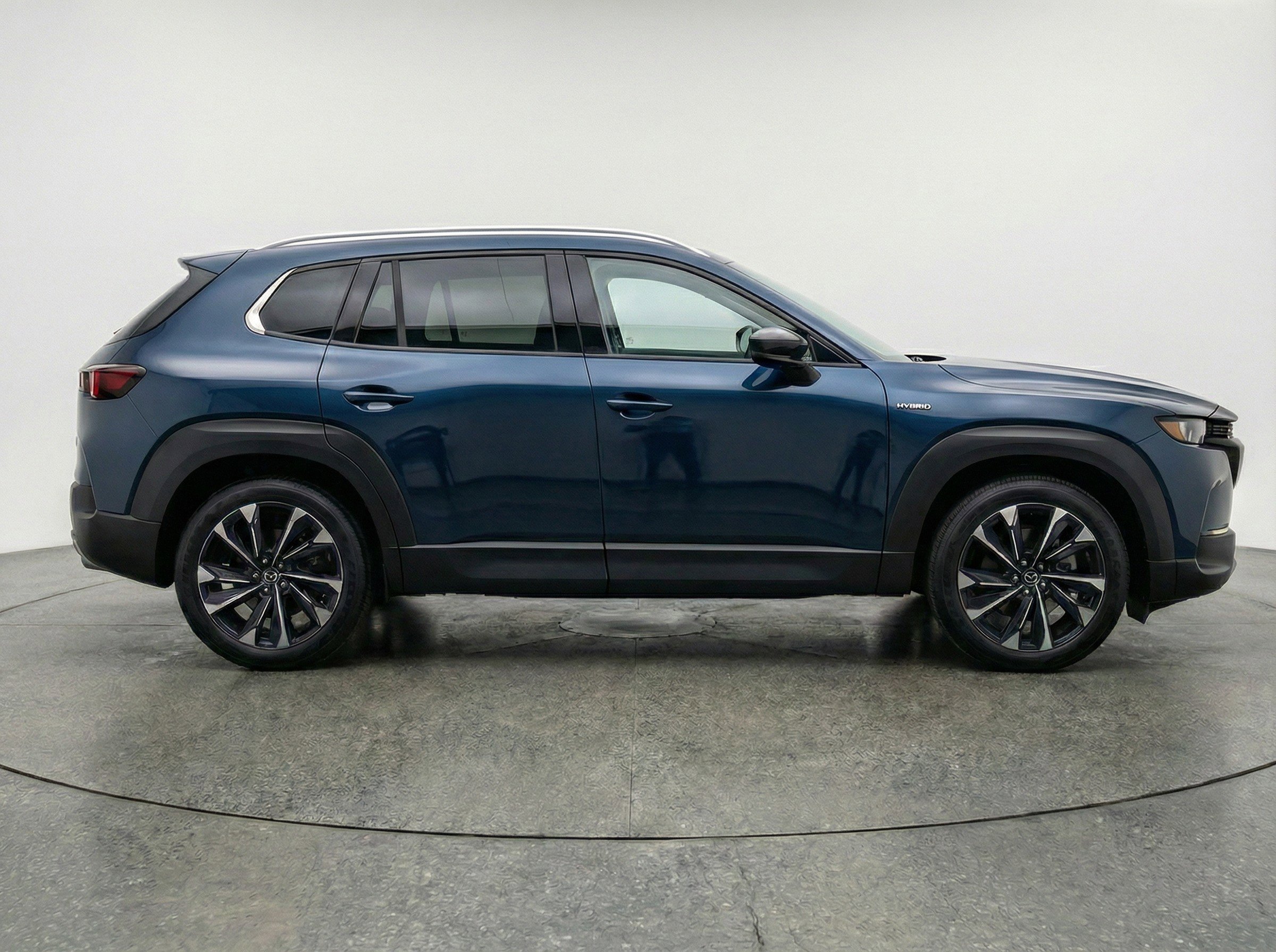 Used 2025 MAZDA CX-50 2.5 Hybrid w/ Premium Plus Pkg AWD/4WD image 11