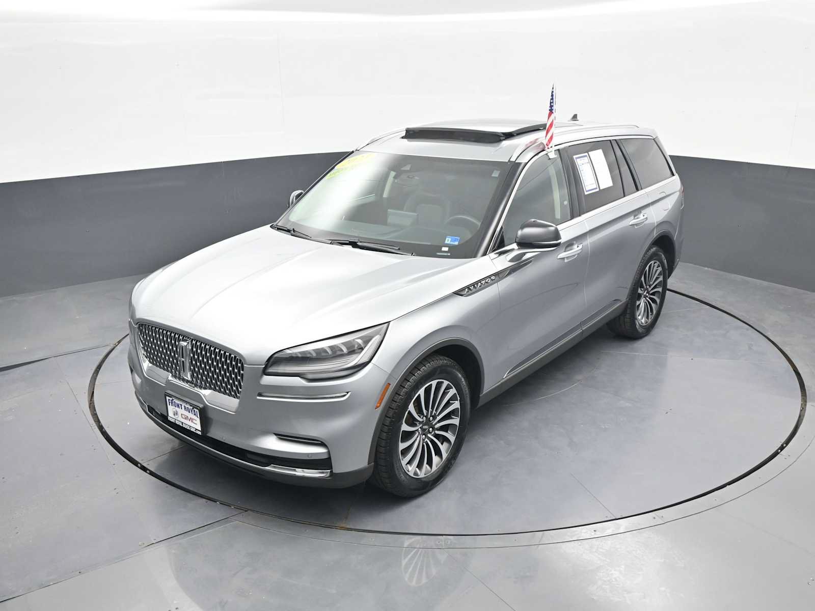 Used 2023 Lincoln Aviator AWD w/ Premium Package image 35