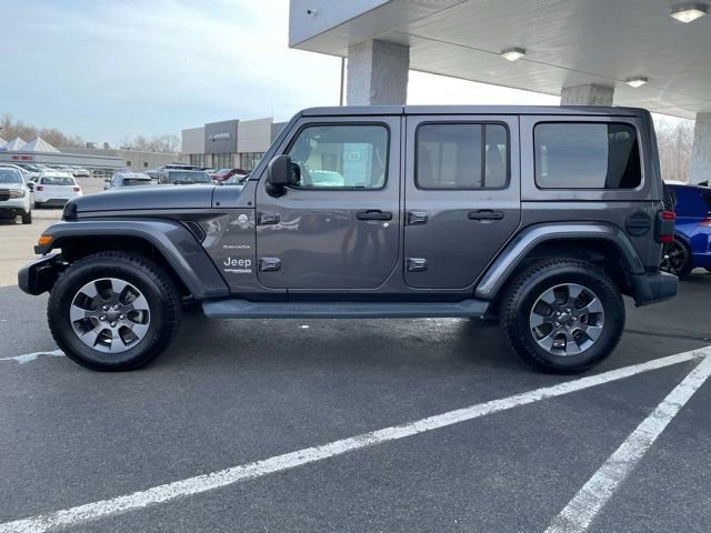Used 2018 Jeep Wrangler Unlimited Sahara w/ Dual Top Group image 9