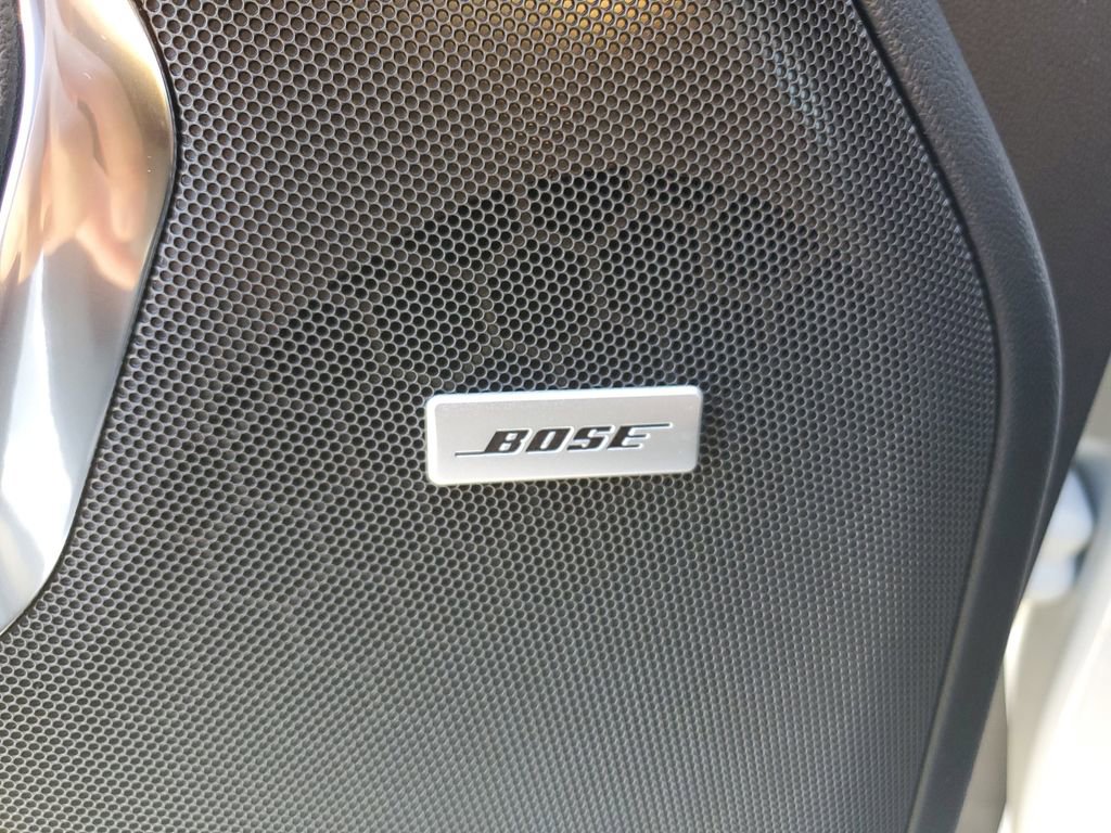 New 2026 Chevrolet Suburban RST image 25