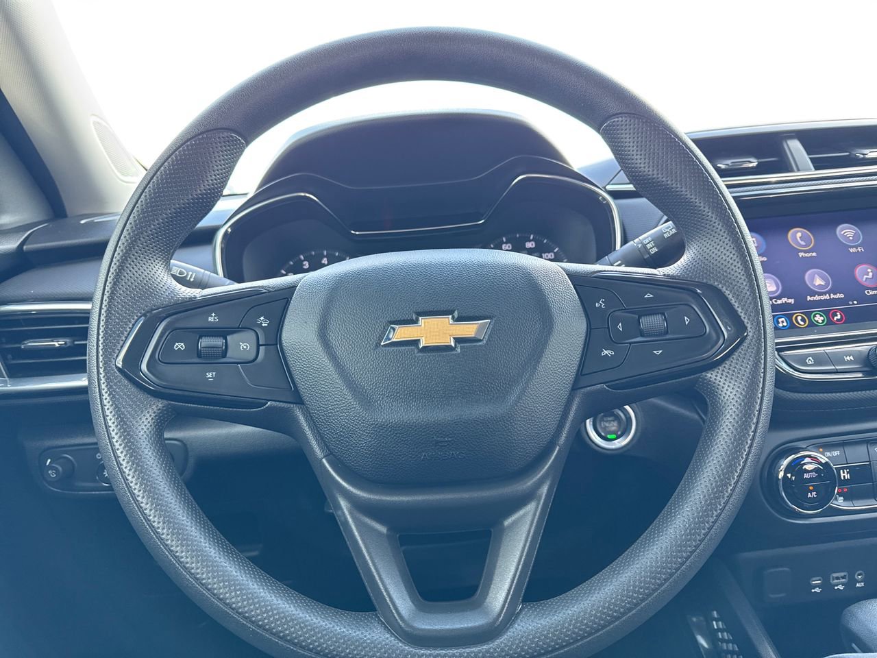 Used 2022 Chevrolet TrailBlazer LT w/ Convenience Package image 17