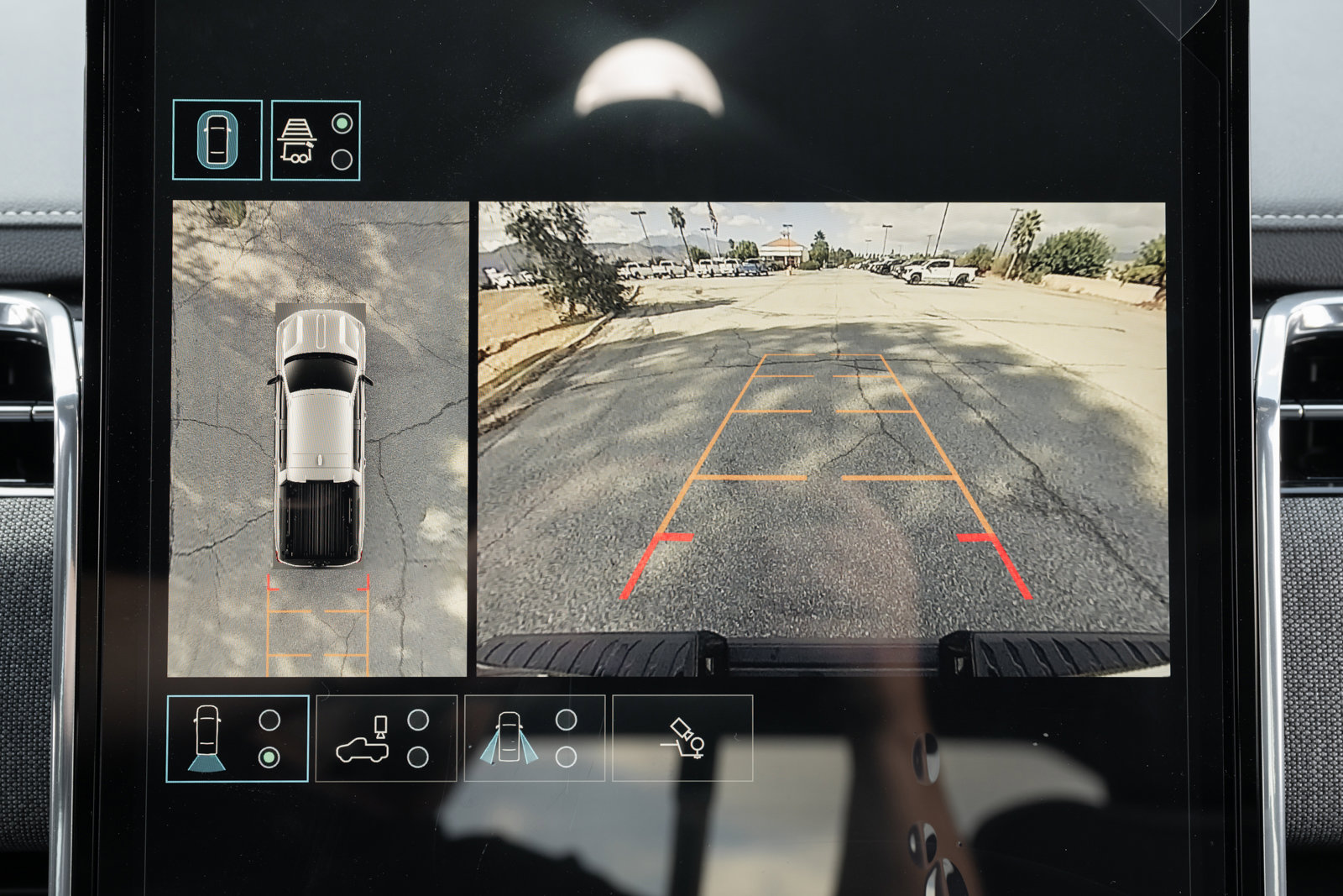 New 2026 GMC Sierra EV Elevation image 31