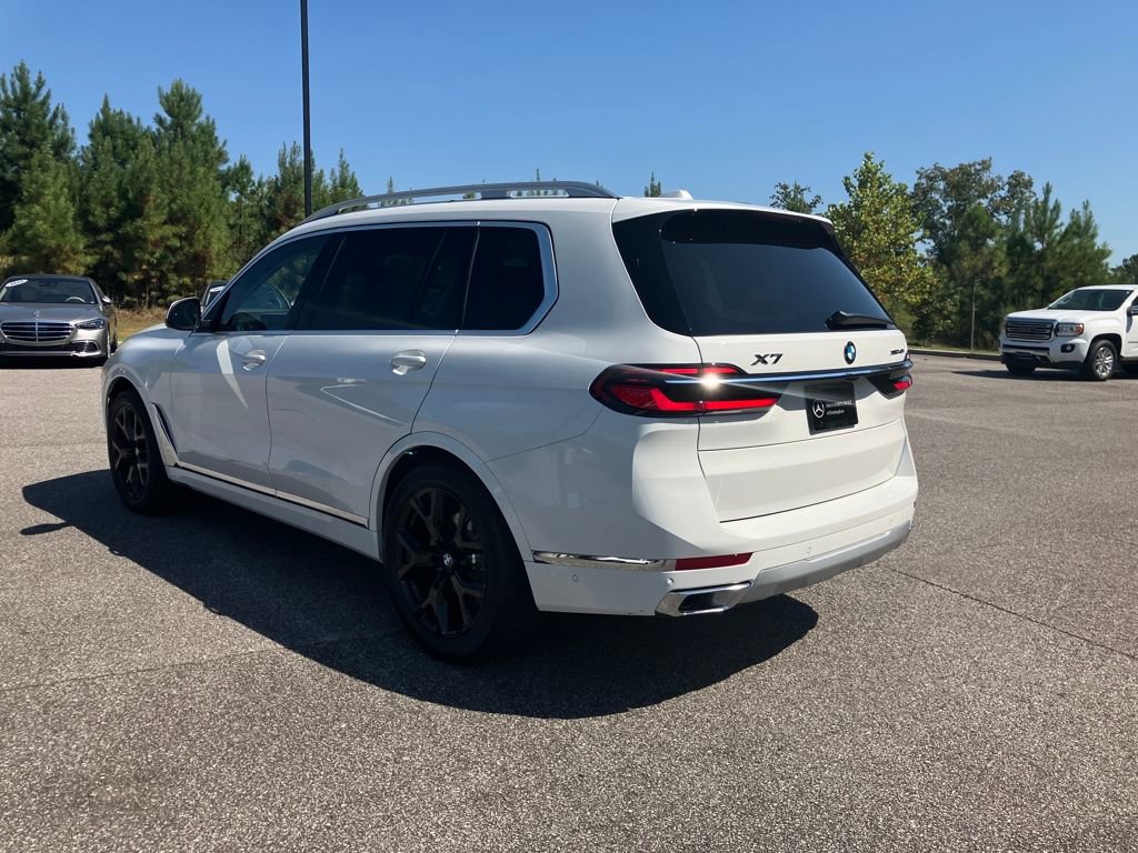 Used 2026 BMW X7 xDrive40i image 9