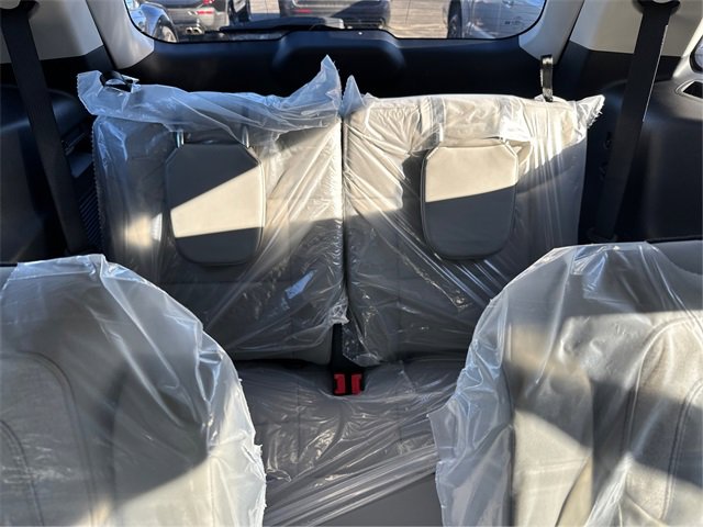 New 2026 Ford Explorer Active w/ Active Comfort Package image 26