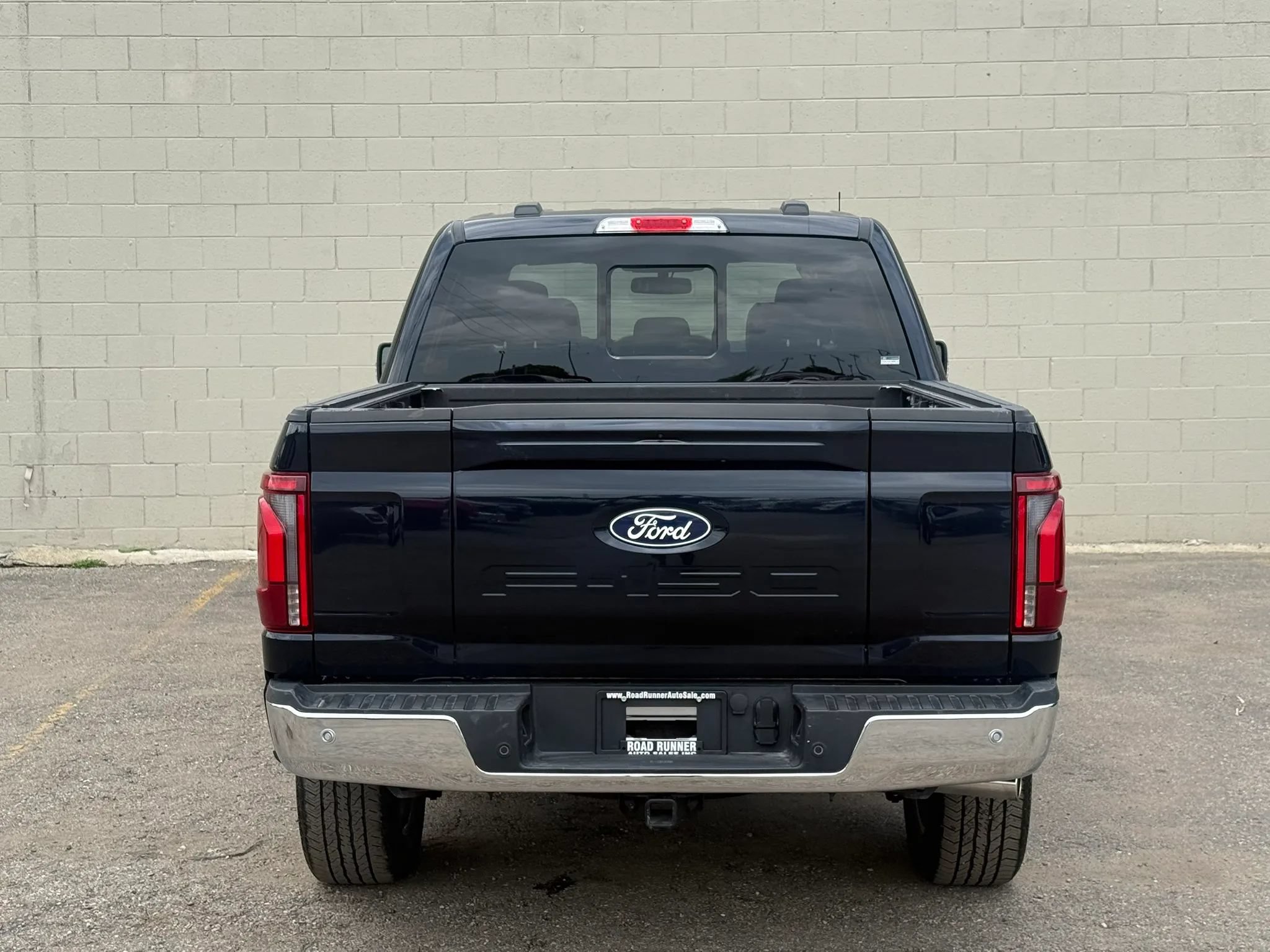 Used 2026 Ford F150 Lariat w/ Equipment Group 501A Mid AWD/4WD image 9