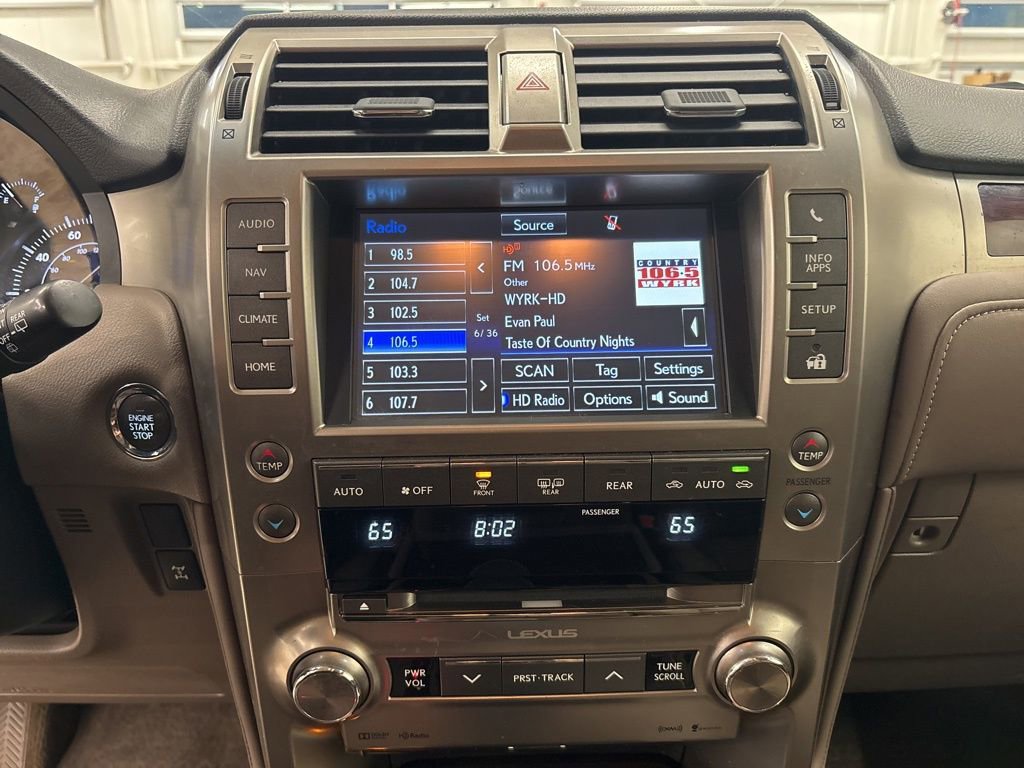 Used 2015 Lexus GX 460 w/ Premium Package image 14