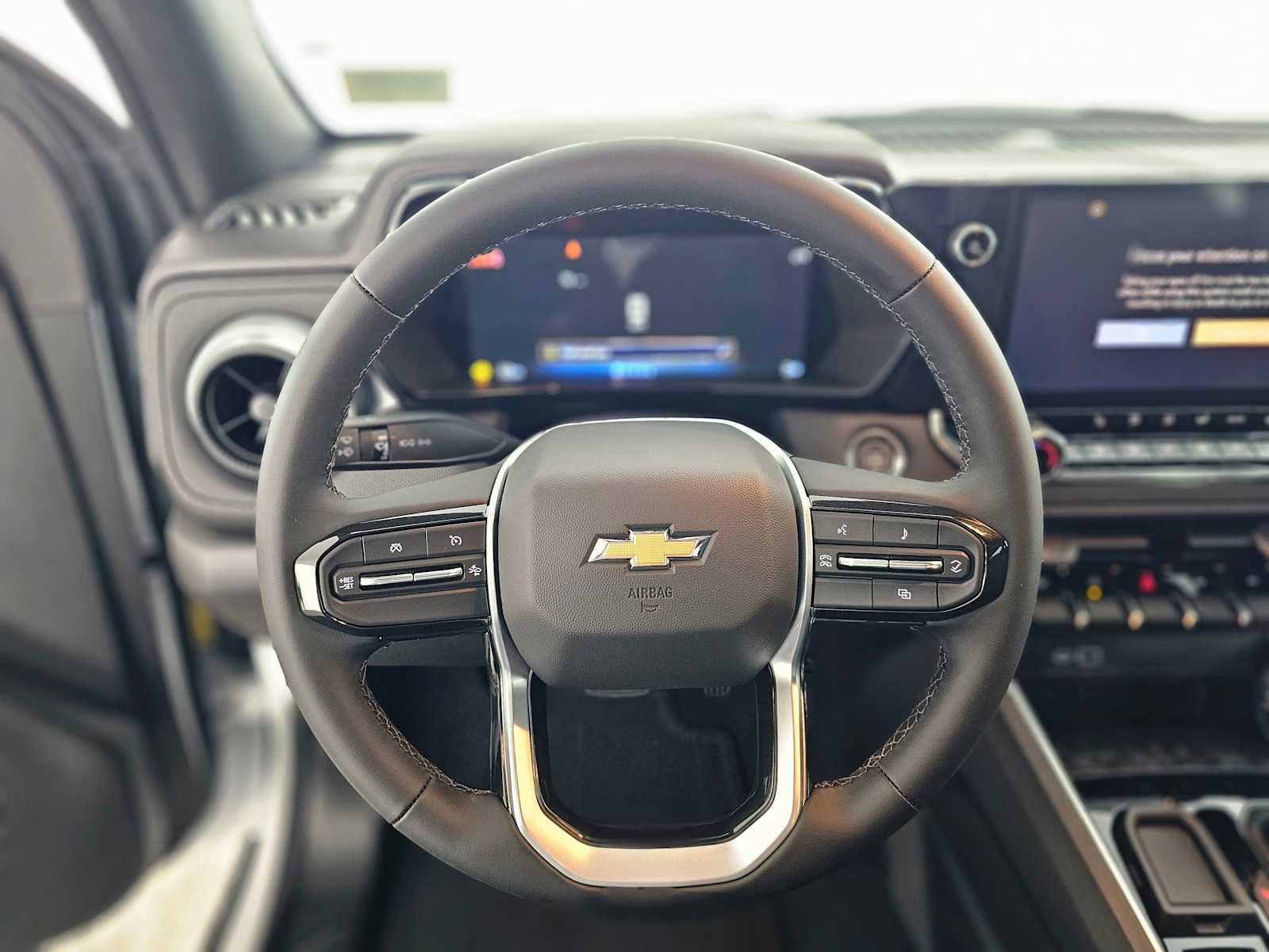 New 2026 Chevrolet Colorado LT image 22