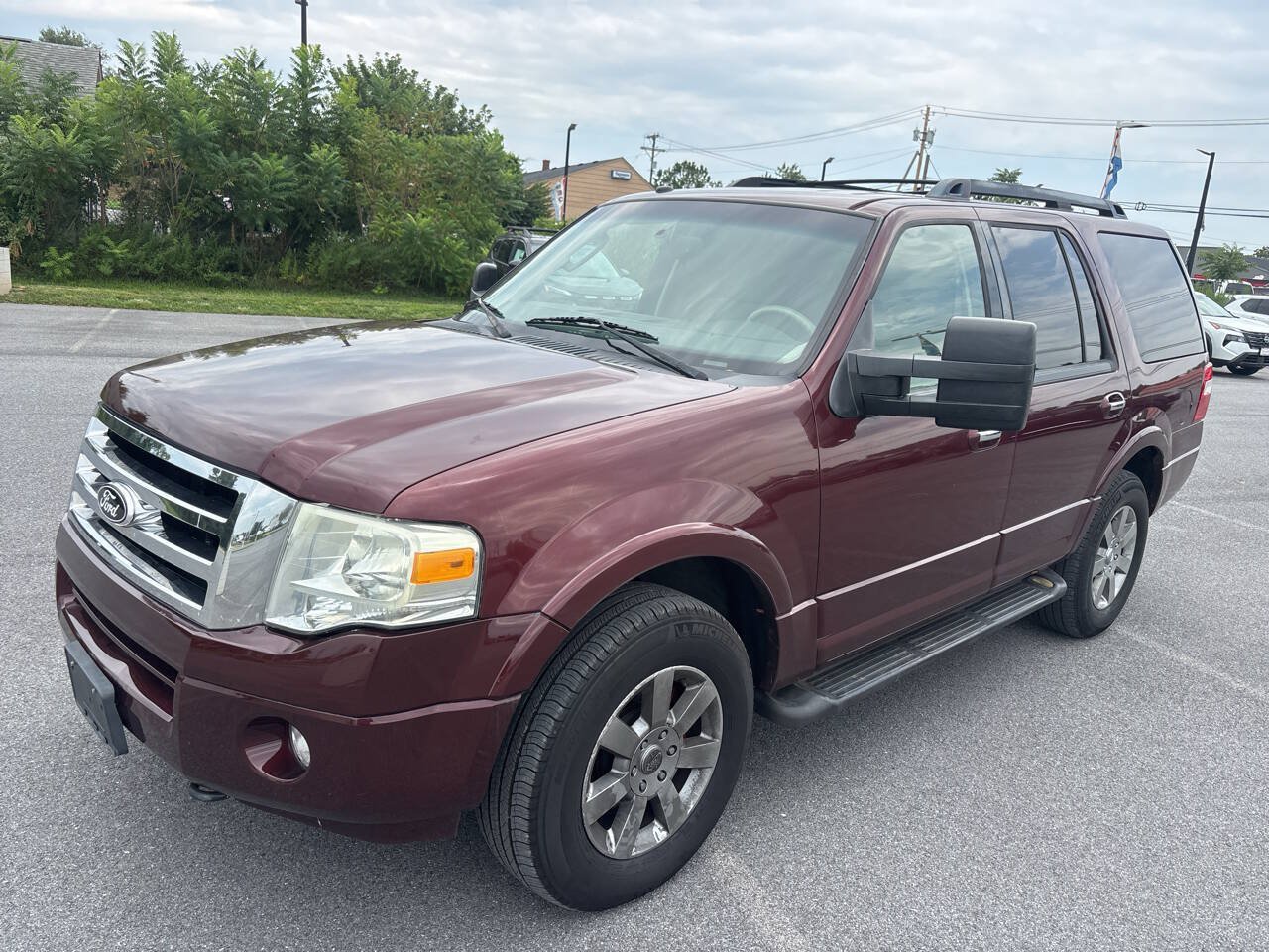 Used 2010 Ford Expedition XLT AWD/4WD image 10