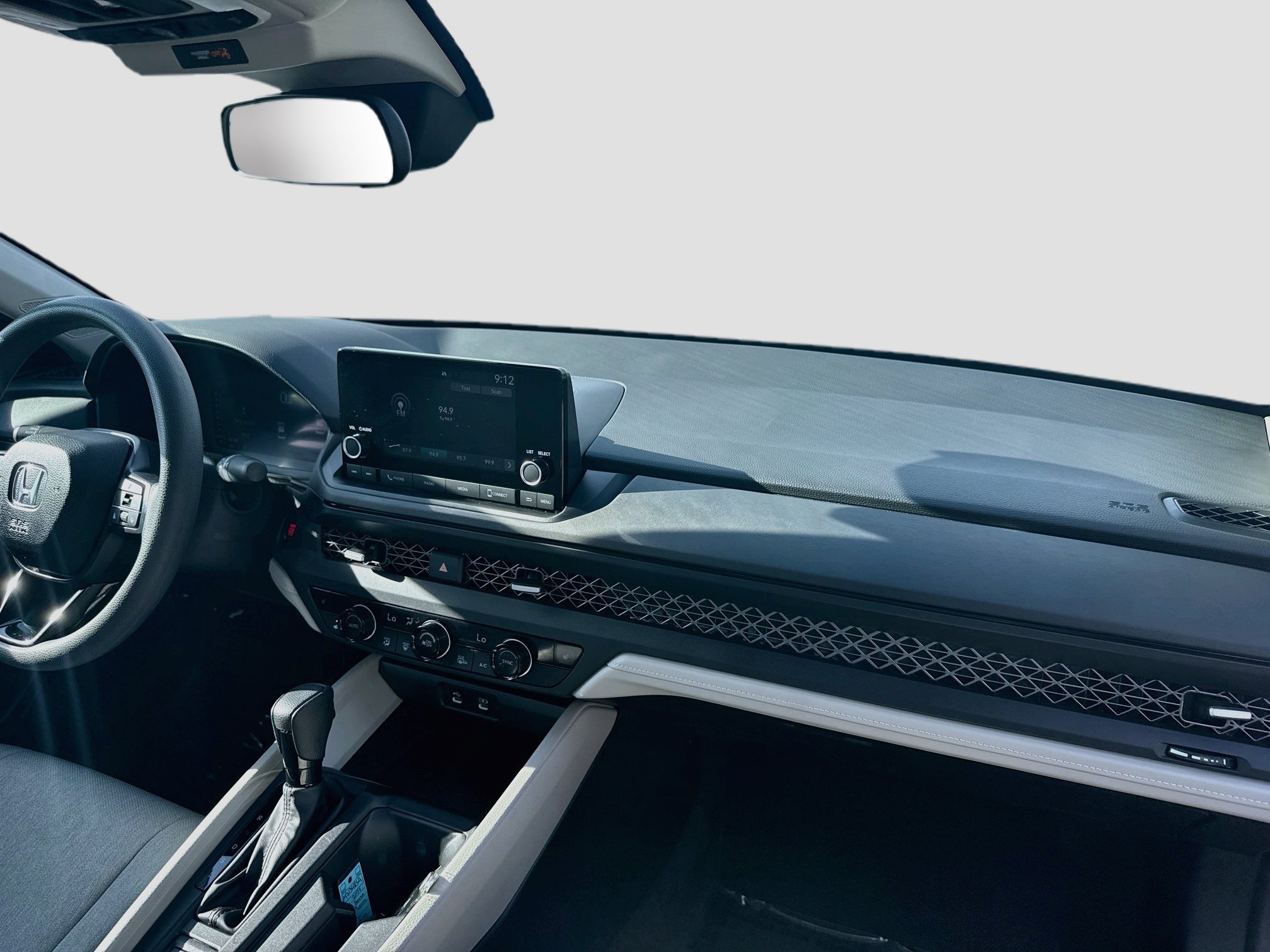 Certified 2024 Honda Accord EX image 31