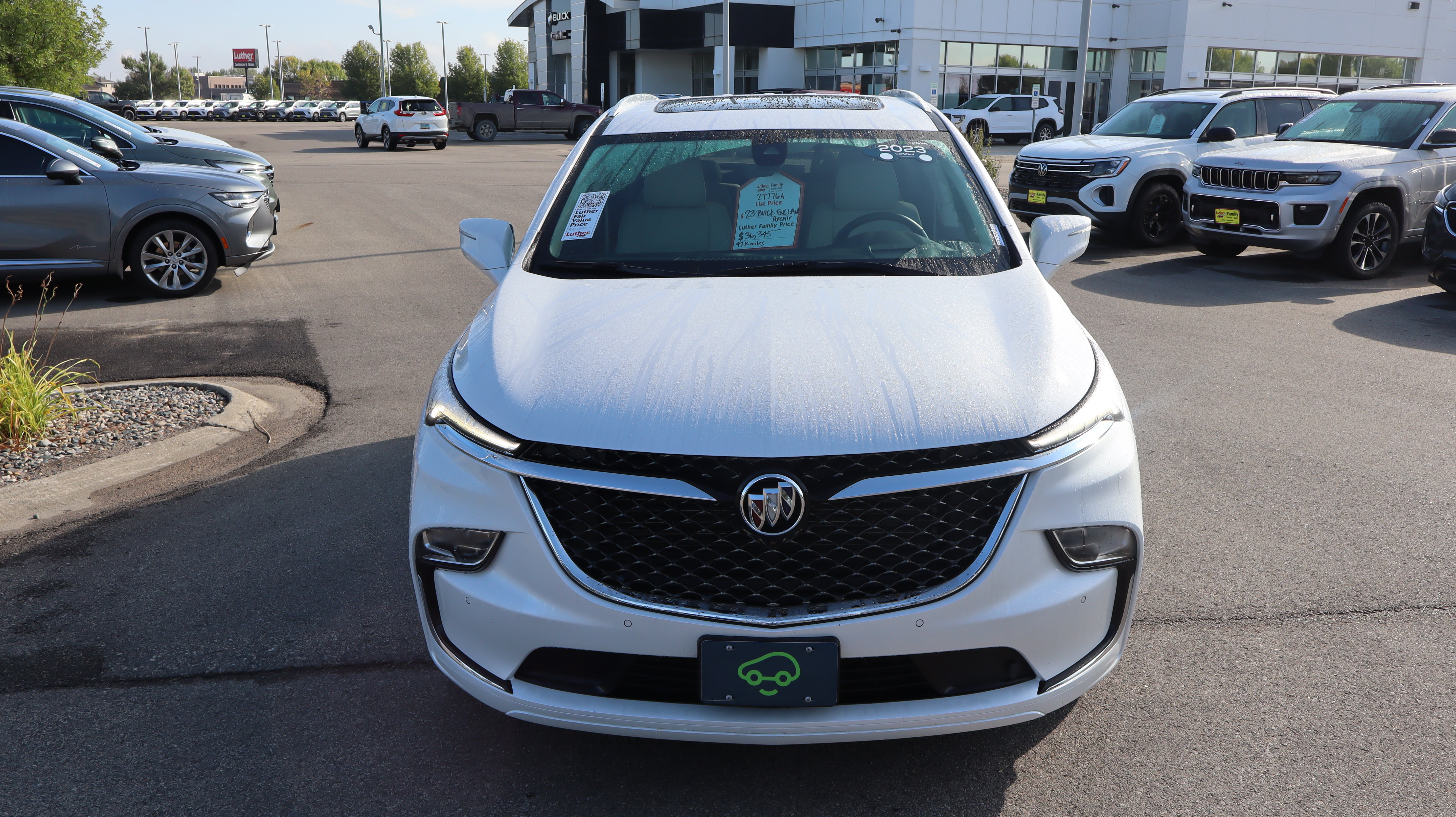 Certified 2023 Buick Enclave Avenir w/ Avenir Technology Package AWD/4WD image 2
