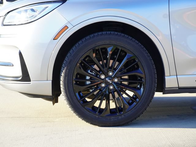 Used 2024 Lincoln Corsair Reserve w/ Equipment Group 201A FWD image 9
