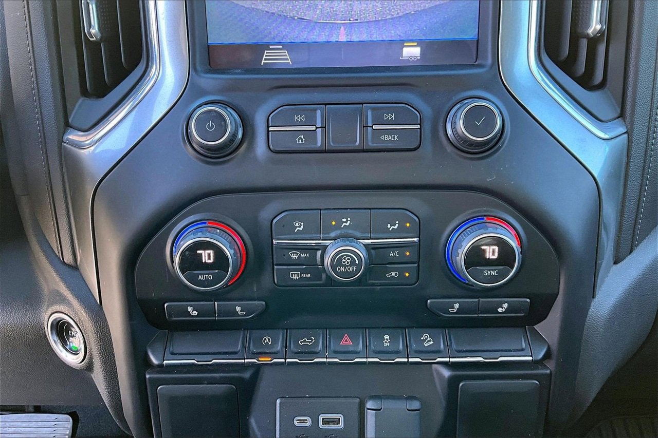 Used 2020 Chevrolet Silverado 1500 LT w/ All-Star Edition image 16