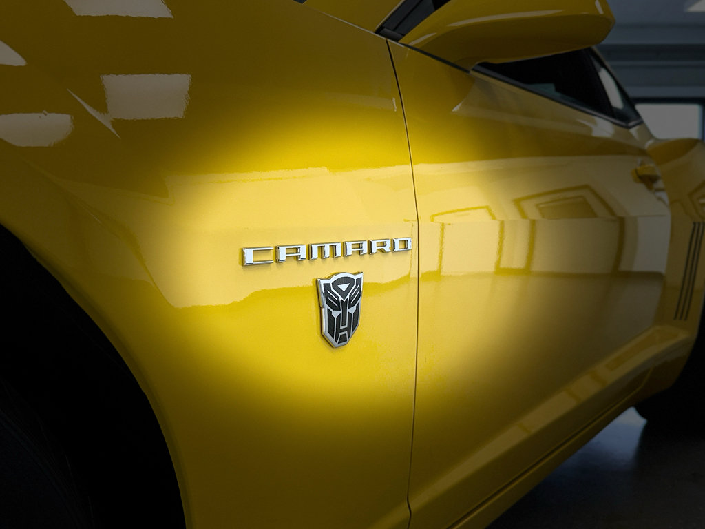 Used 2010 Chevrolet Camaro SS w/ RS Package RWD image 12