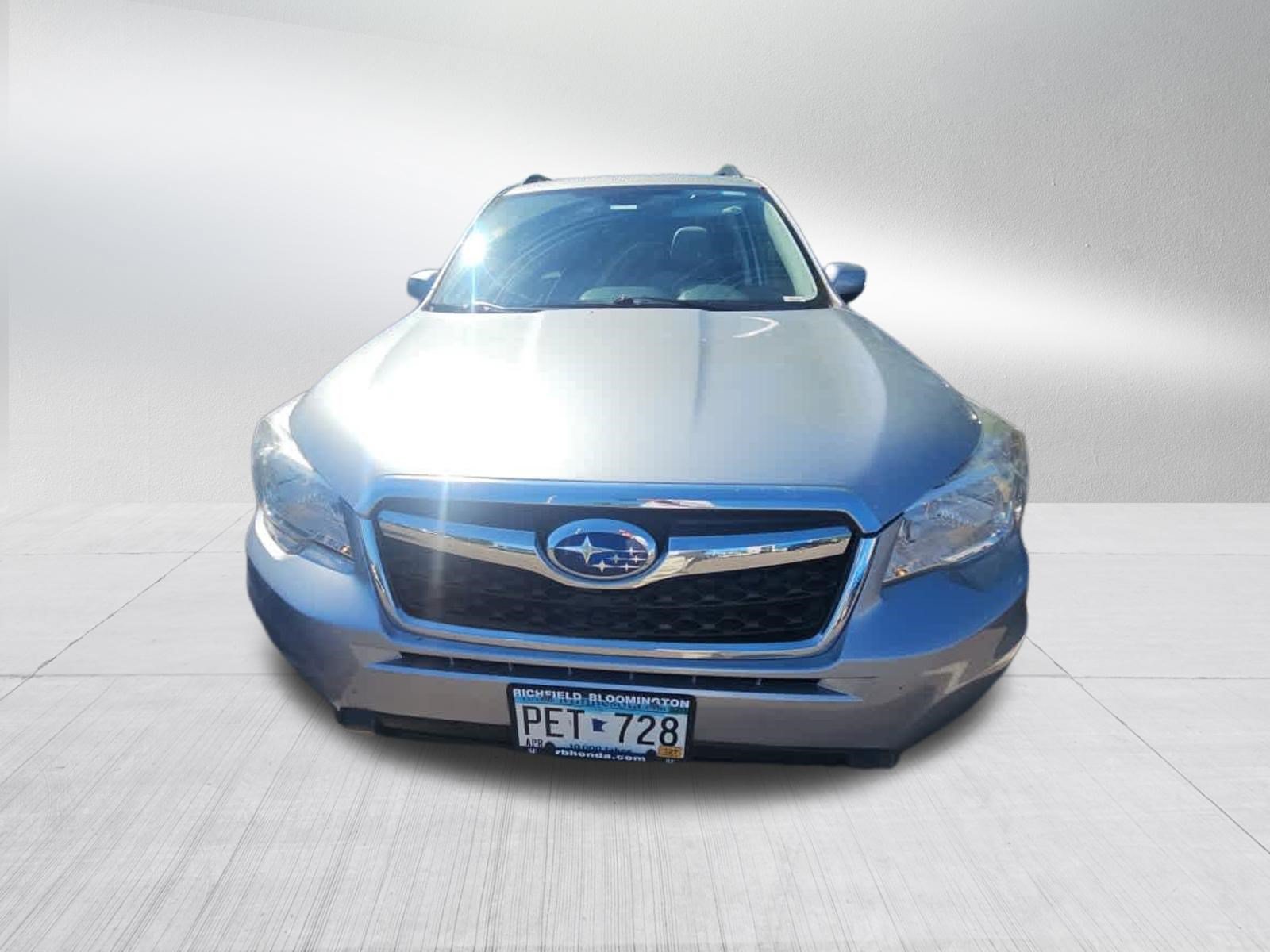 Used 2015 Subaru Forester 2.5i Limited AWD/4WD image 2
