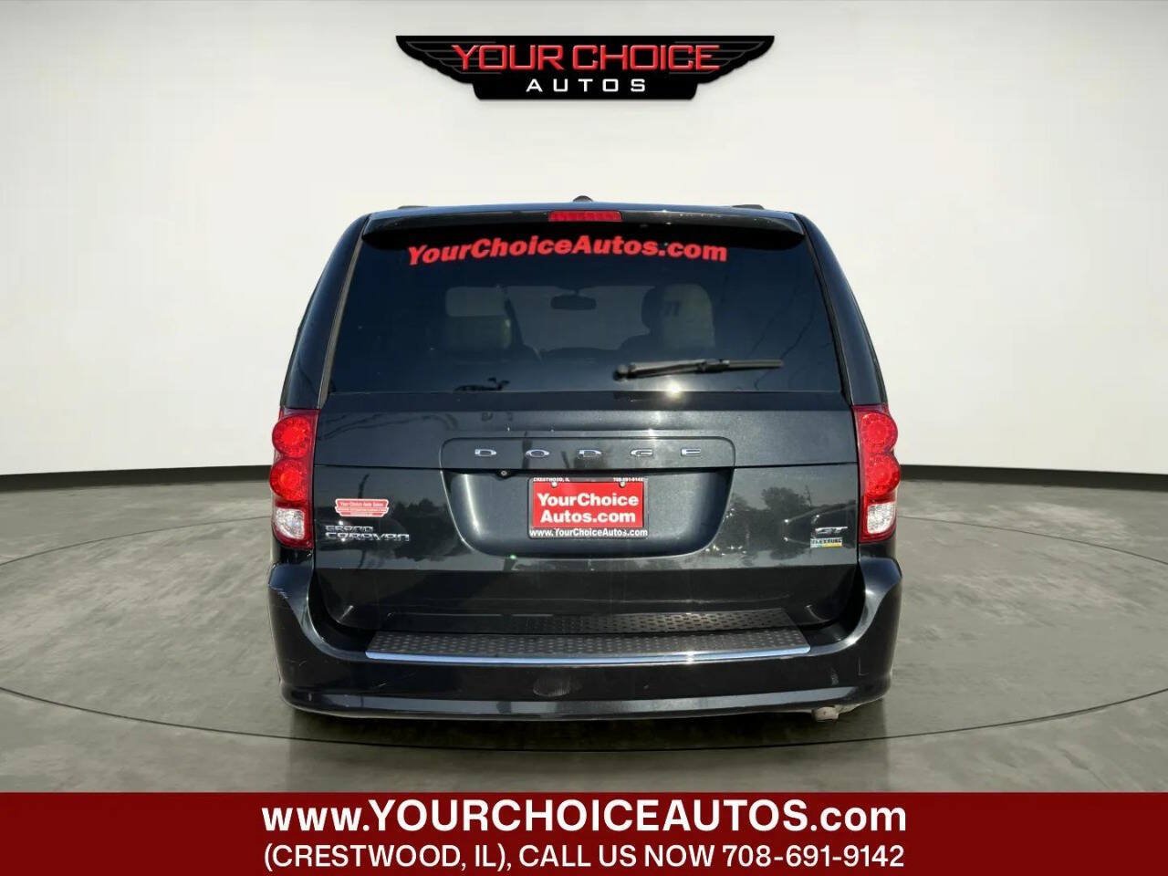 Used 2017 Dodge Grand Caravan GT FWD image 3