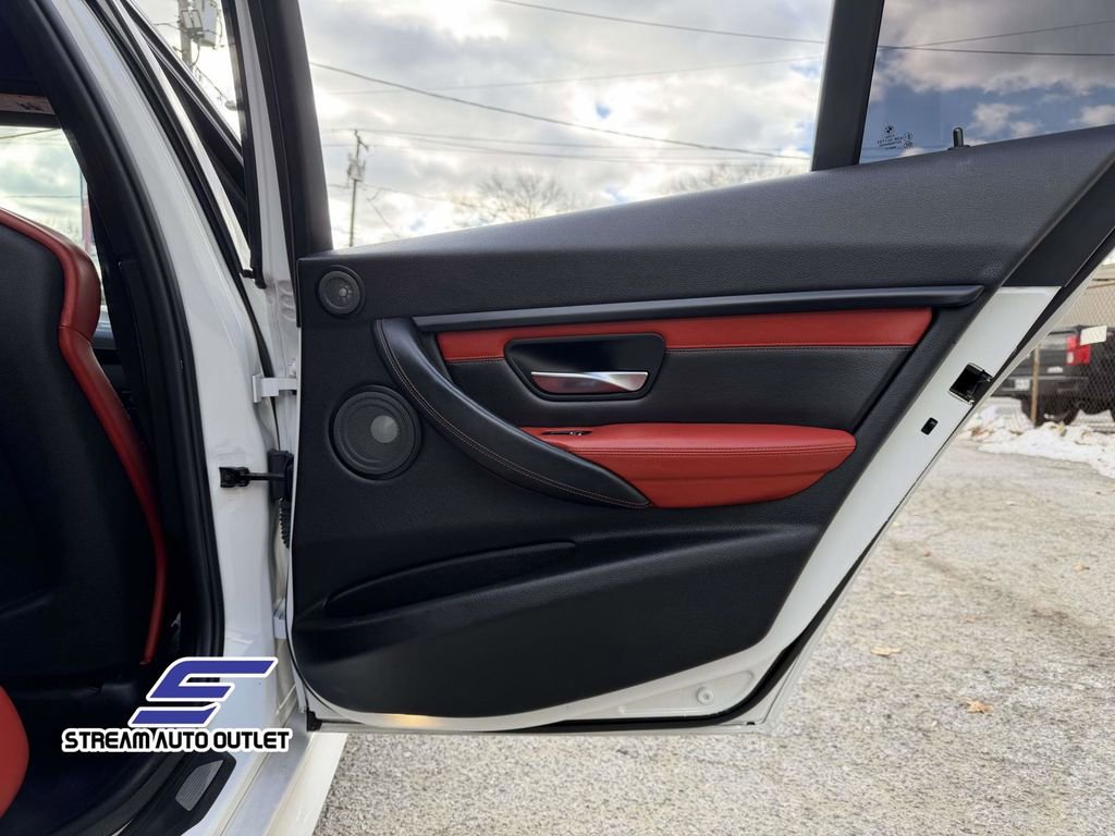 Used 2016 BMW M3 w/ Executive Package image 20