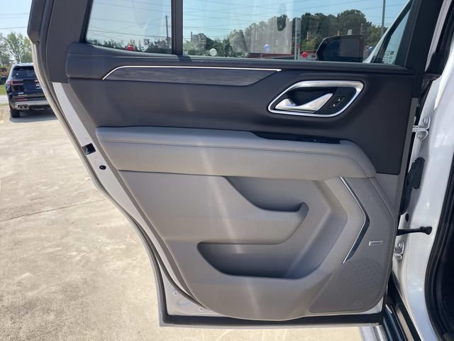 Used 2021 GMC Yukon SLT w/ SLT Premium Package RWD image 11