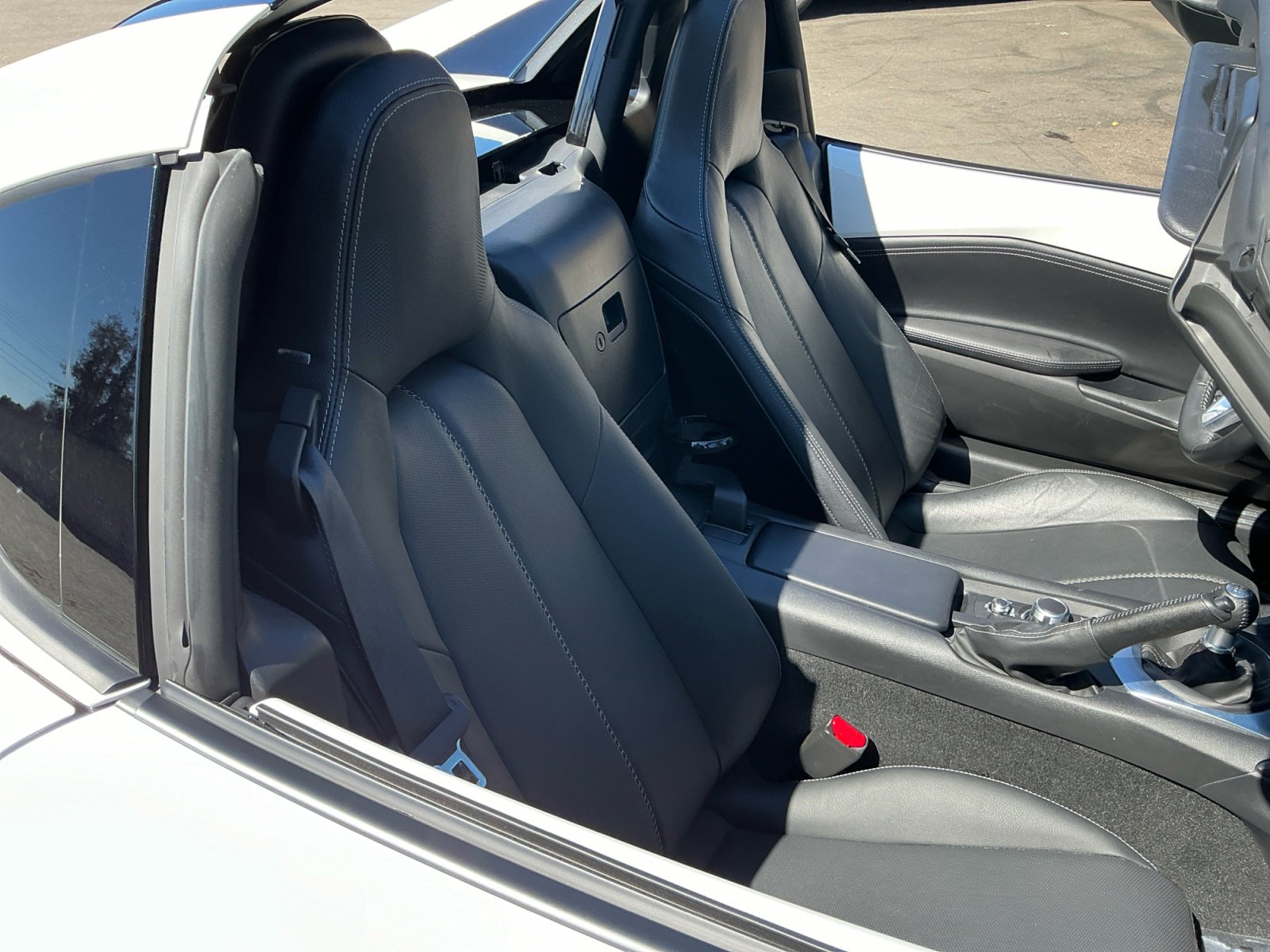 Used 2021 MAZDA MX-5 Miata RF Grand Touring image 18