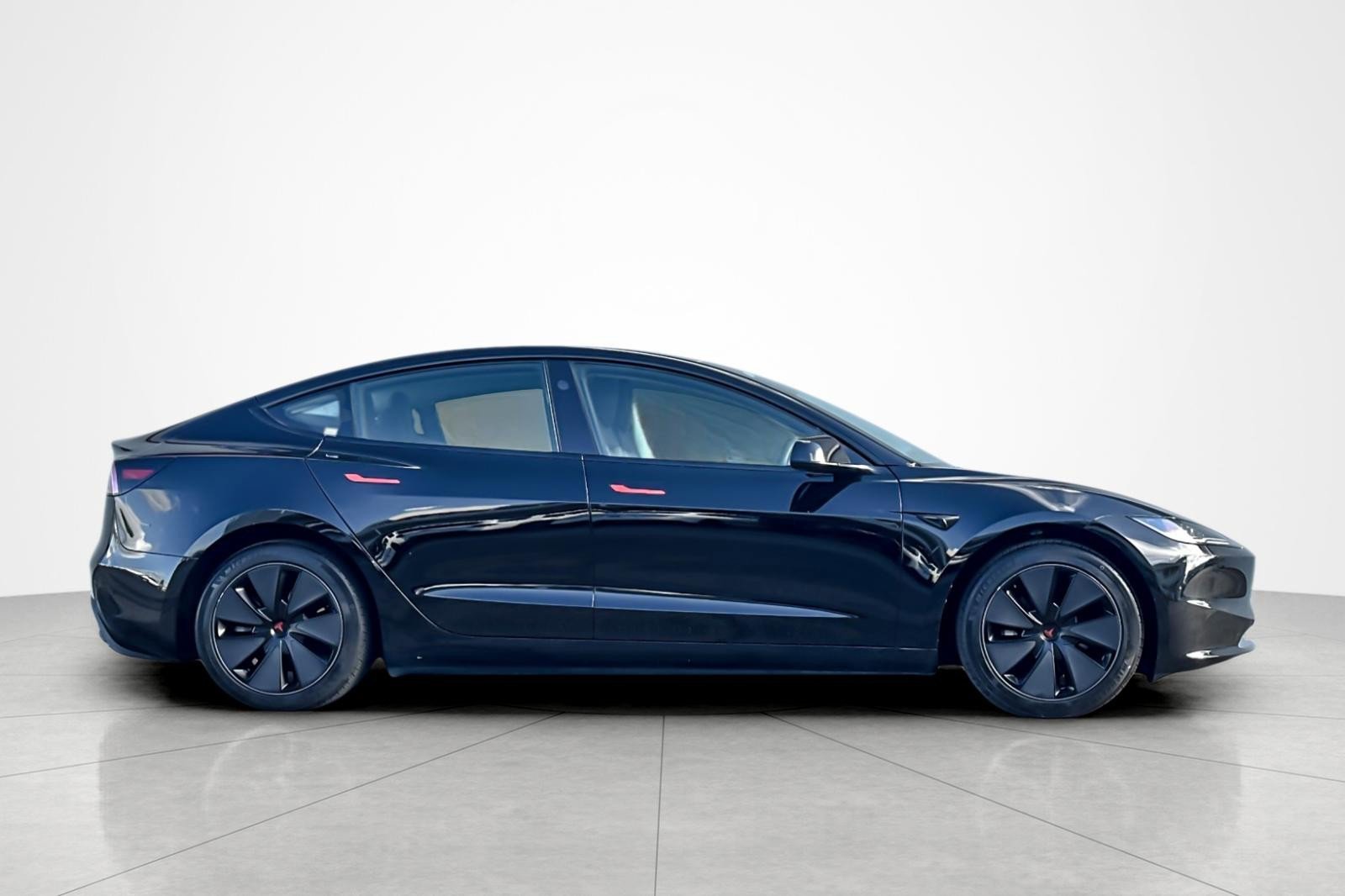 Used 2025 Tesla Model 3 Long Range image 6