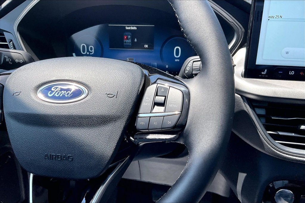 New 2026 Ford Escape Active w/ Active Premium Tech Pack FWD image 21
