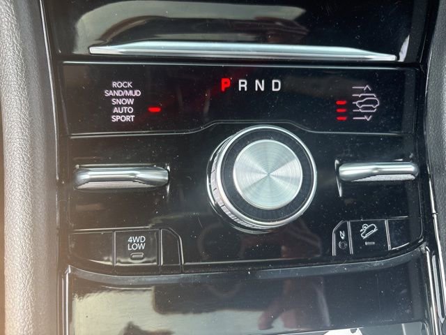 Used 2023 Jeep Grand Cherokee L Summit w/ Luxury Tech Group V image 41