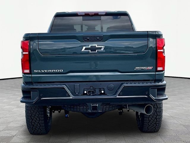 New 2026 Chevrolet Silverado 2500 ZR2 w/ LPO, Dark Essentials Package AWD/4WD image 5