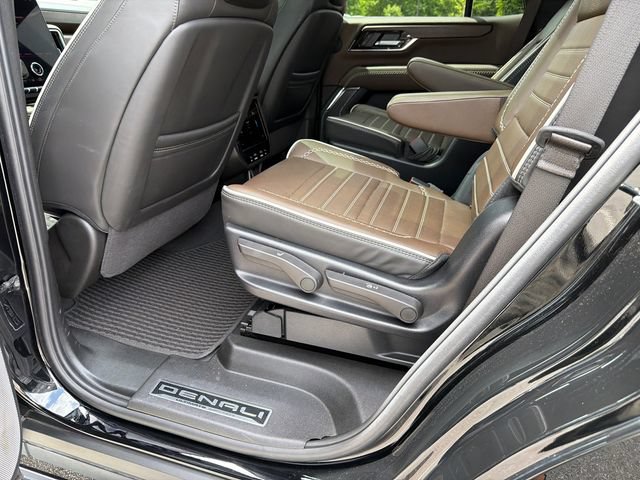 Used 2025 GMC Yukon Denali Ultimate AWD/4WD image 21