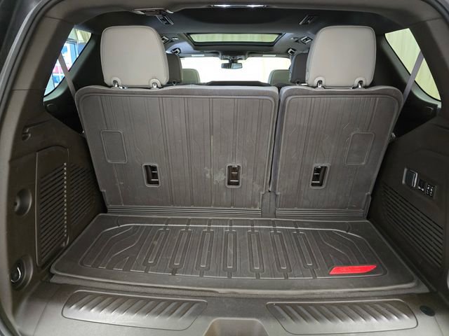 Used 2022 GMC Yukon SLT w/ SLT Luxury Package AWD/4WD image 37