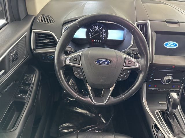 Used 2017 Ford Edge Titanium w/ Equipment Group 301A AWD/4WD image 28