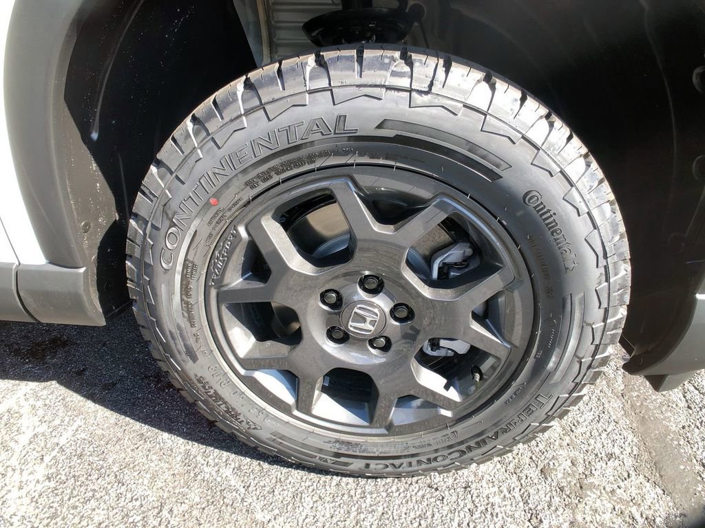 New 2025 Honda Pilot TrailSport image 11