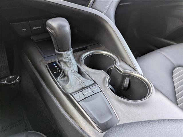 Certified 2022 Toyota Camry SE w/ Convenience Package FWD image 12