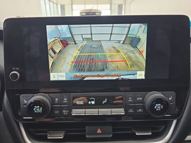 Used 2024 Toyota Grand Highlander XLE image 19