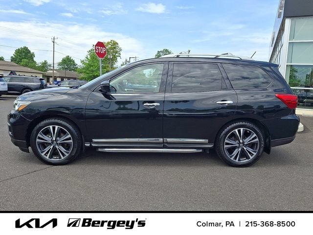 Used 2018 Nissan Pathfinder Platinum AWD/4WD image 9
