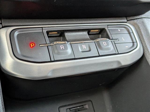 Used 2023 GMC Acadia SLT image 11