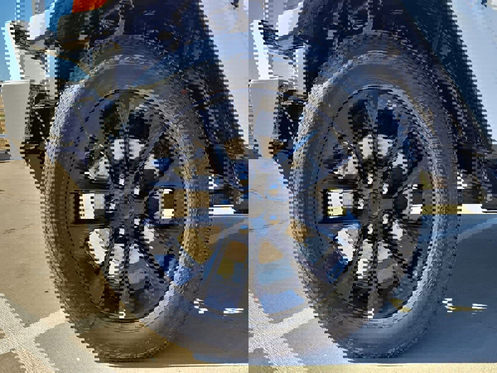 Used 2023 Jeep Gladiator Overland image 11