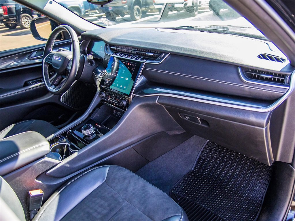 Used 2022 Jeep Grand Cherokee L Laredo image 18