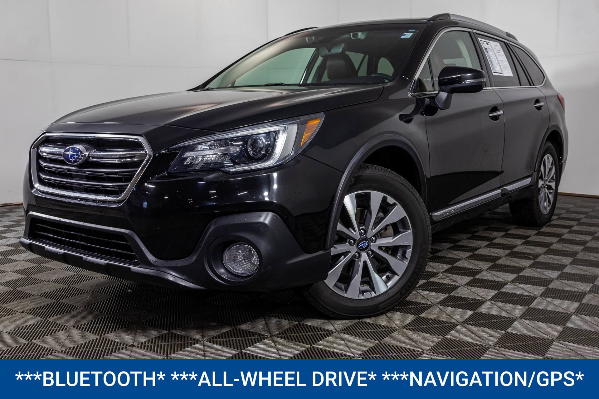 Used 2019 Subaru Outback 2.5i Touring w/ Protection Package #1 AWD/4WD image 2