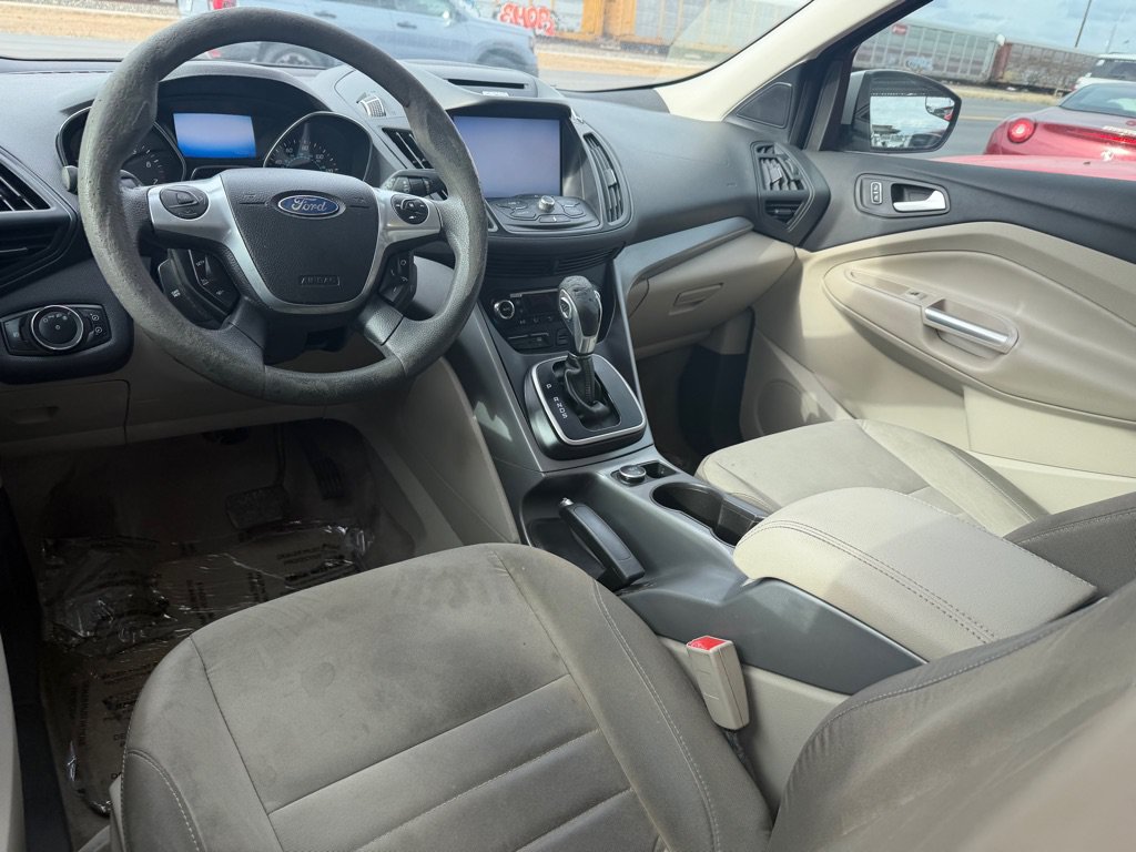 Used 2013 Ford Escape SE FWD image 25