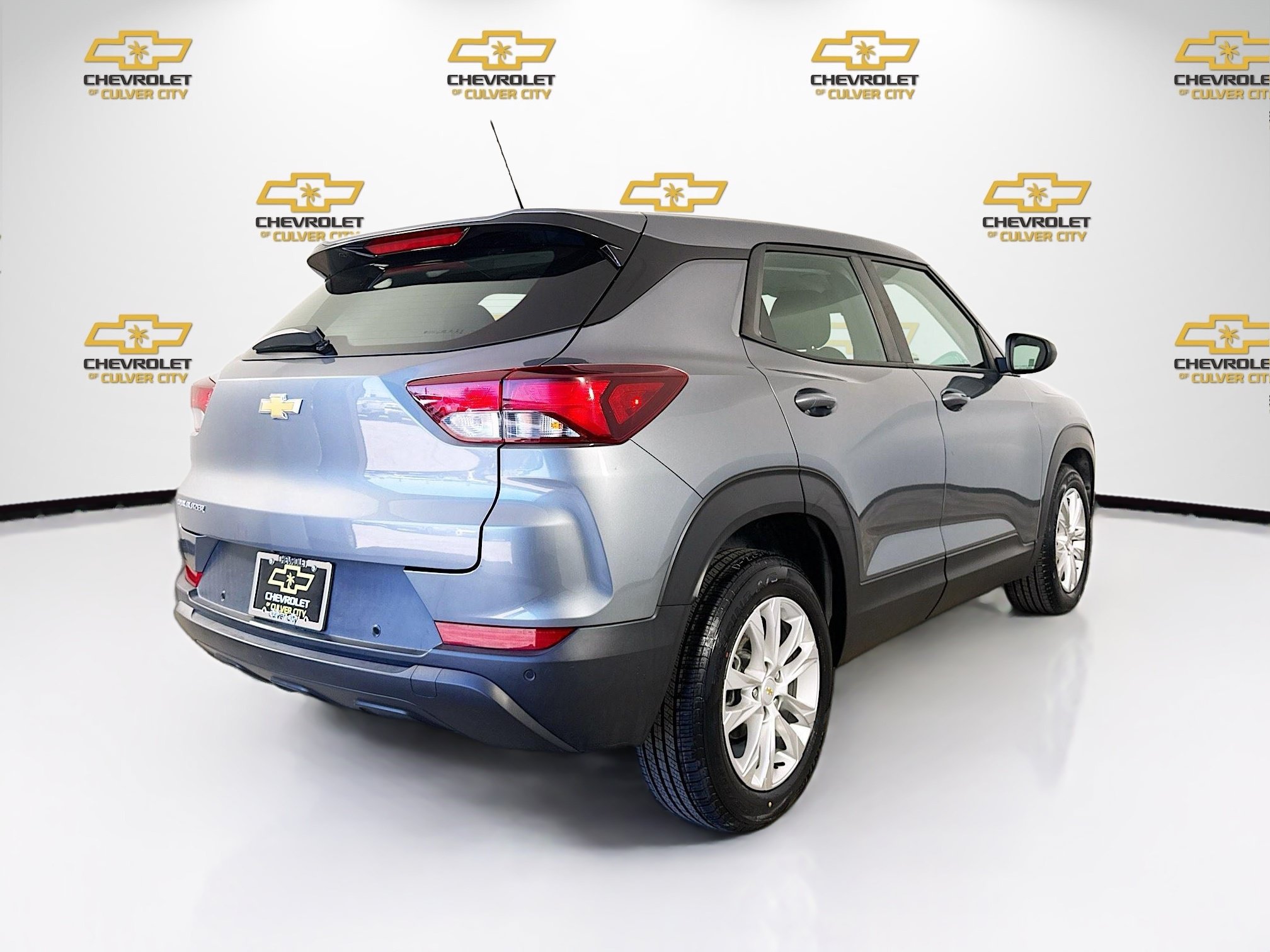 Used 2021 Chevrolet TrailBlazer LS FWD image 8
