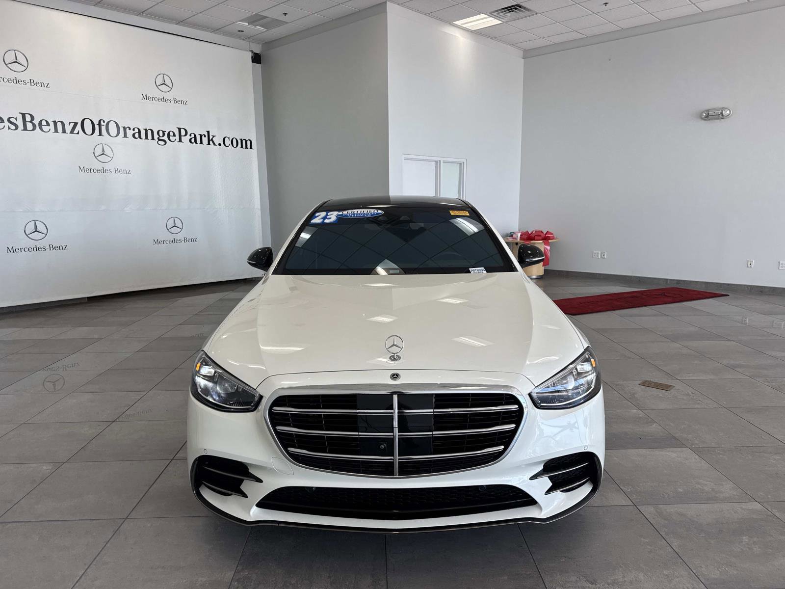 Certified 2023 Mercedes-Benz S 580 4MATIC Sedan image 2