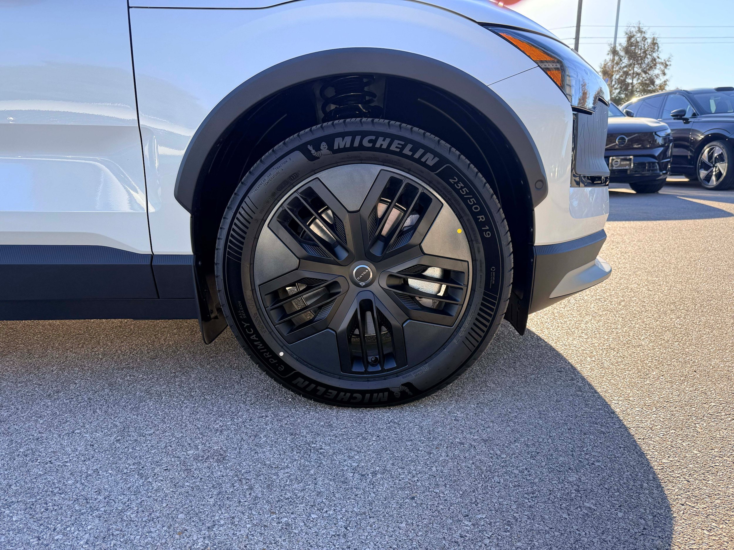New 2026 Volvo EX30 Cross Country Ultra AWD/4WD image 9
