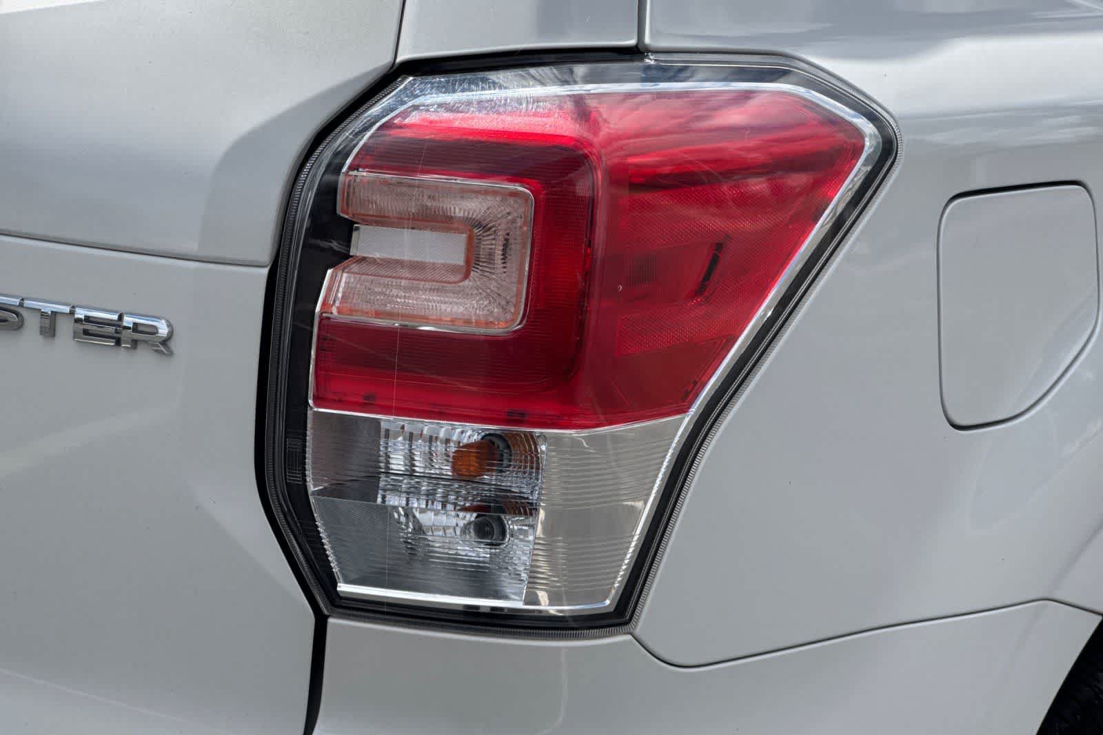 Used 2018 Subaru Forester 2.5i Premium AWD/4WD image 28