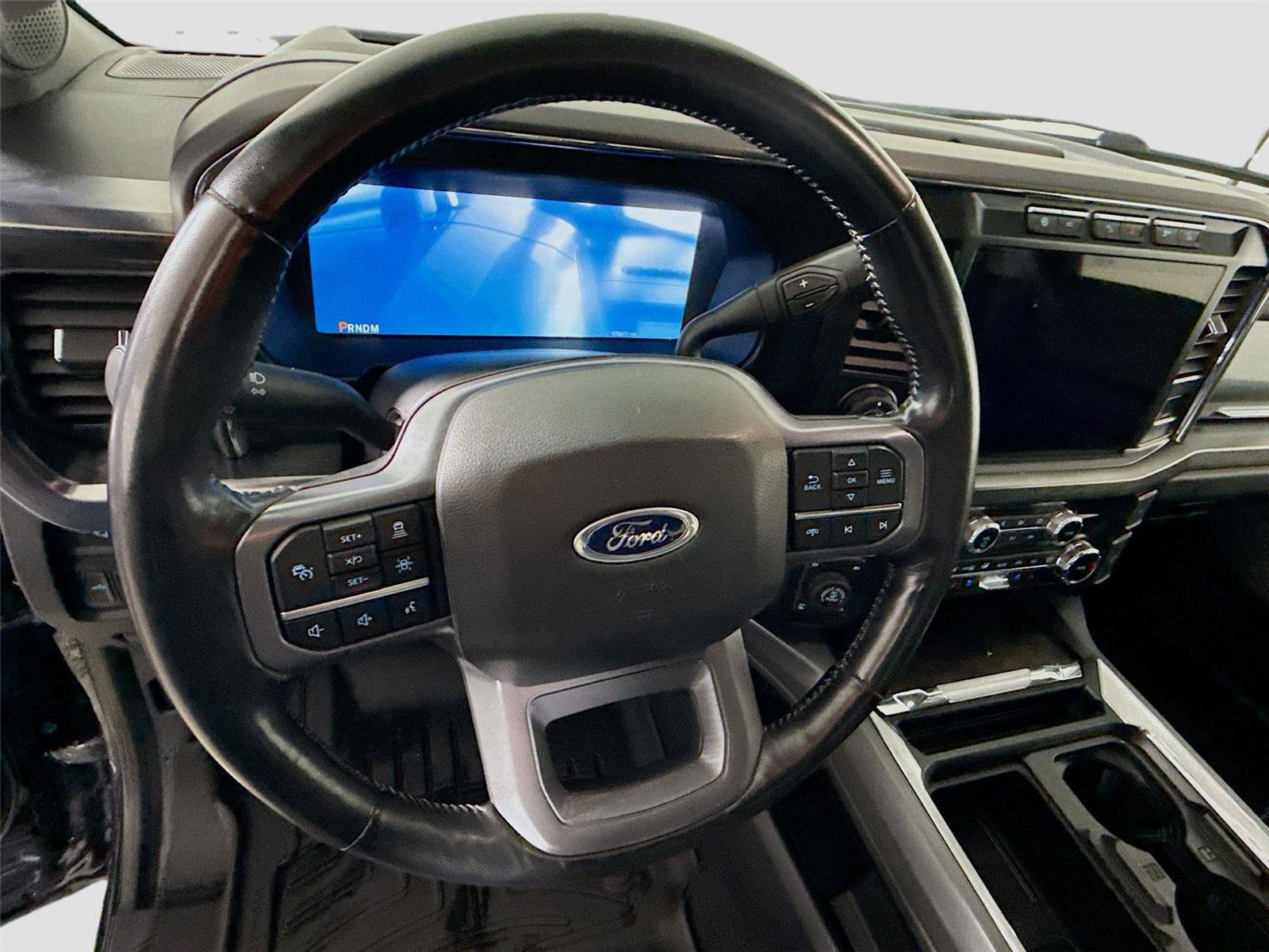 Used 2023 Ford F250 Lariat w/ Lariat Ultimate Package image 5