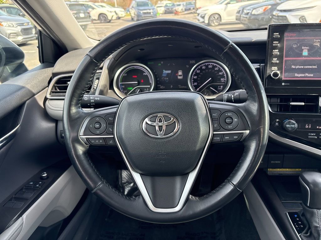 Used 2021 Toyota Camry XLE w/ Cold Weather Package image 14