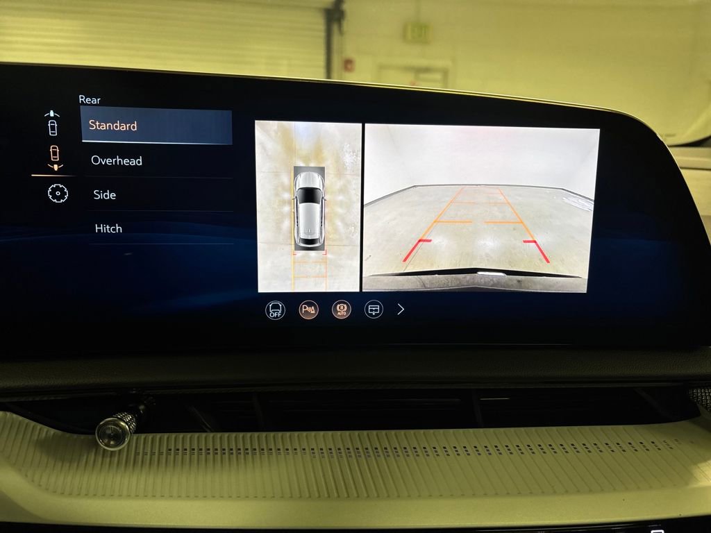 New 2026 Cadillac Optiq Sport 1 image 44